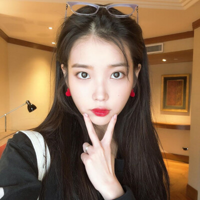 IU の 头像