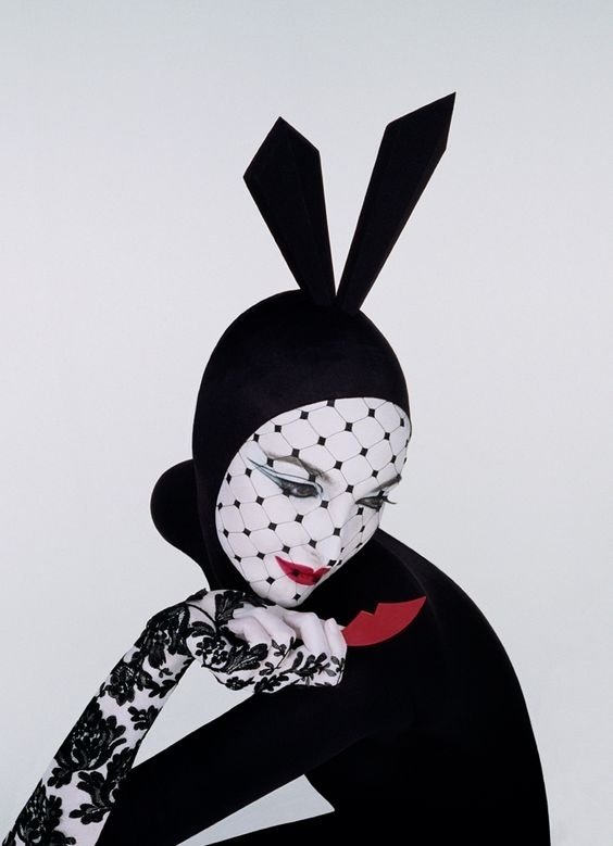 Serge Lutens, a Visionaire in Many?Ways ???