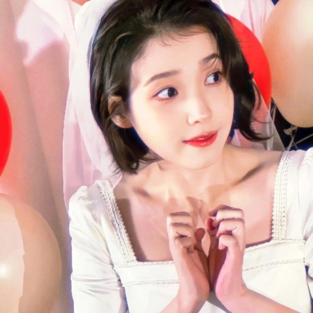 IU の 头像