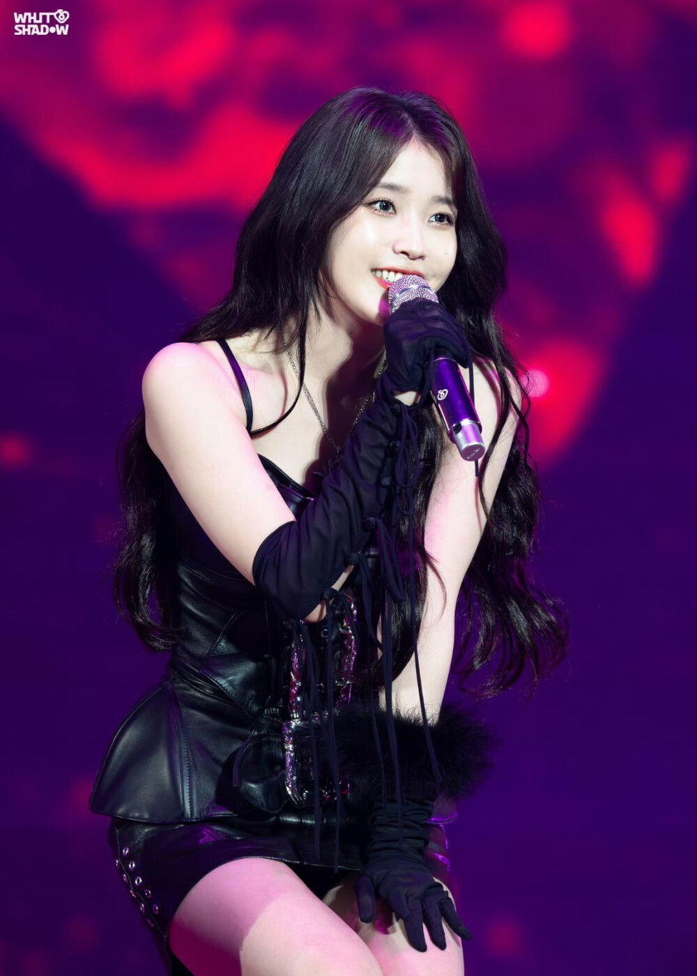 IU