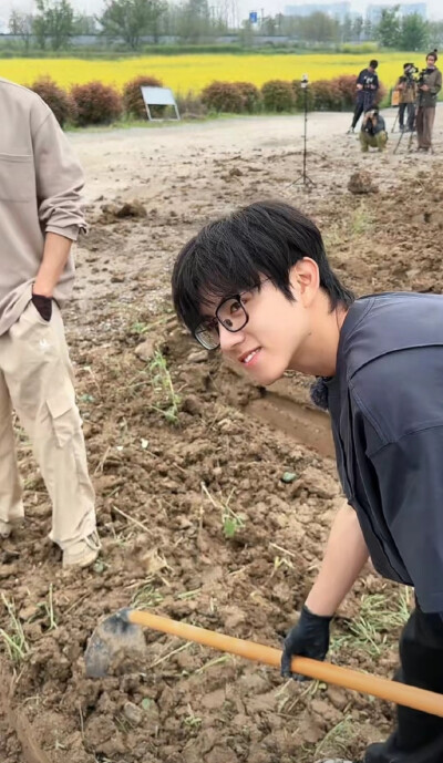 赵一博