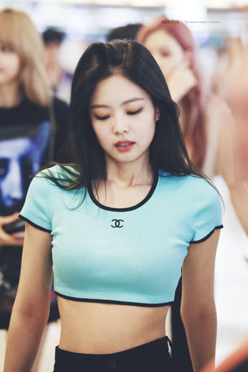 JENNIE