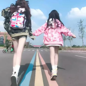 闺蜜头像/女同头像