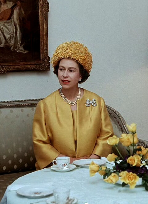 H.M Queen Elizabeth II，1965 - 高清图片，堆糖，美图壁纸兴趣社区