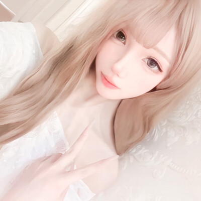 二次元世界小霸主