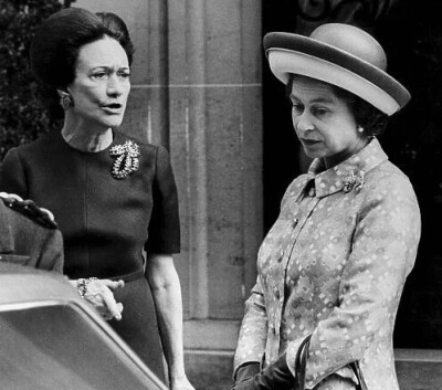 H.M Queen Elizabeth II与辛普森夫人，1972