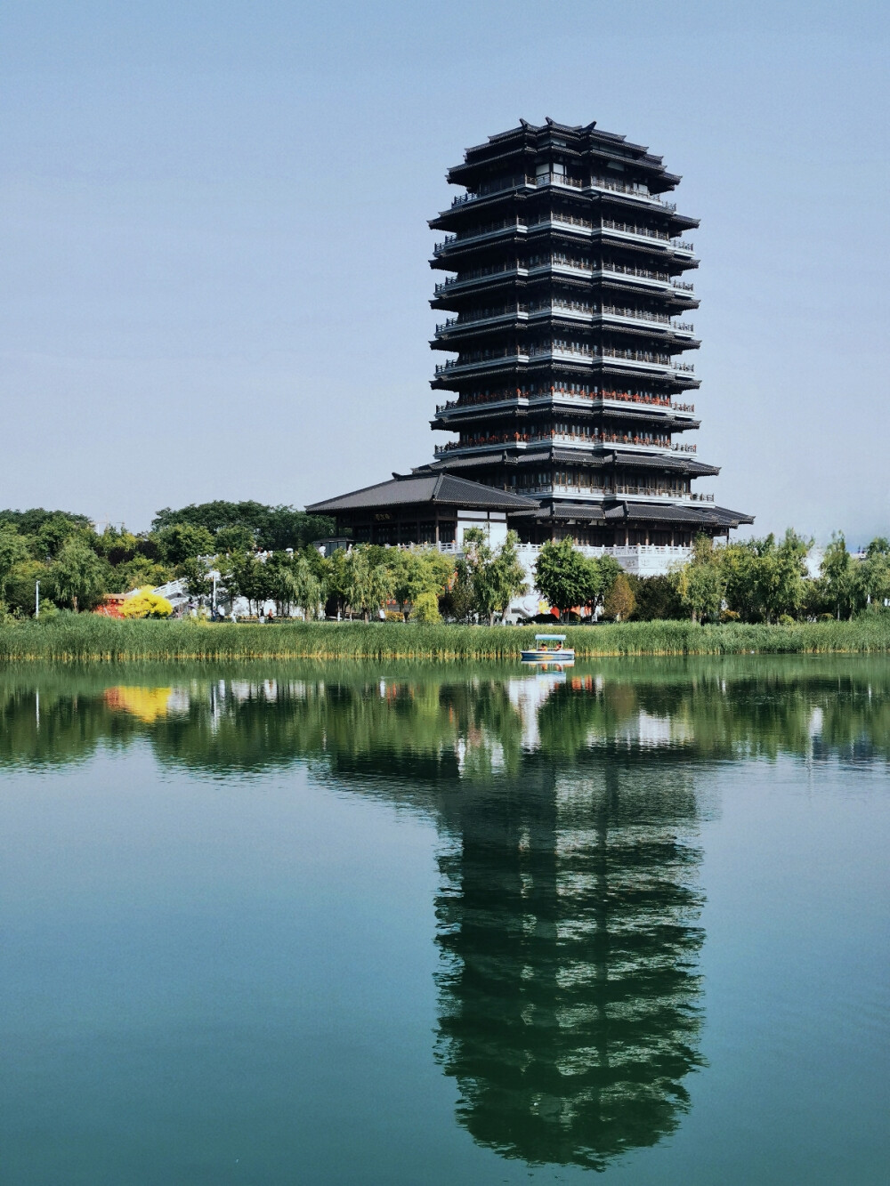 淄博 海岱楼 钟书阁