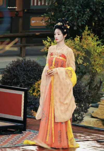 田曦薇
