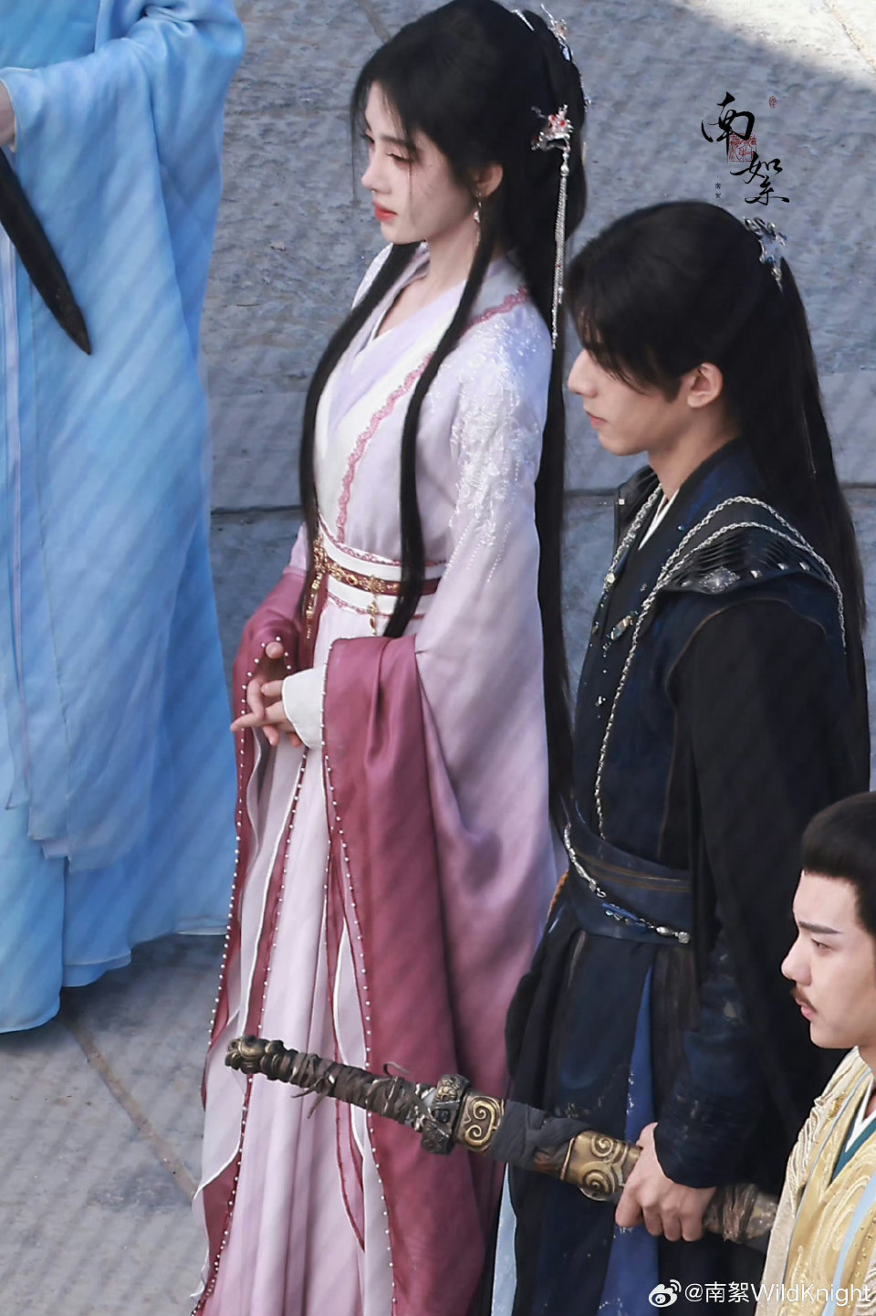 千香引▪鞠婧祎
cr.wb