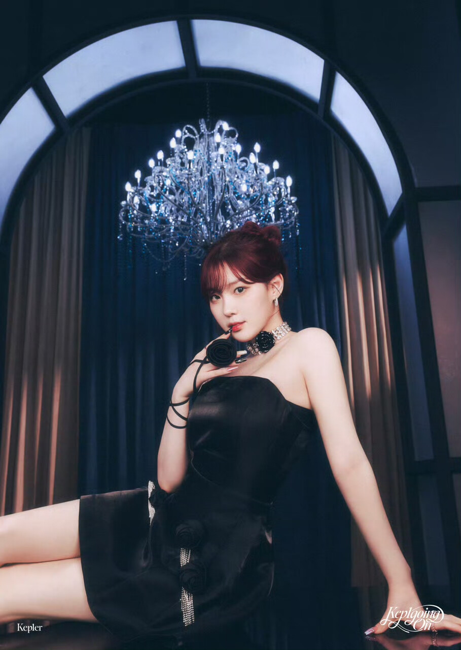 kep1er金采炫休宁巴伊叶崔有真金多娟徐永恩姜艺书江崎光坂本舞白沈