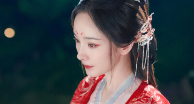杨幂 * 涂山红红