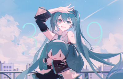 初音未来
即使生命如尘，仍愿岁月如歌。
——《尘曲》 七堇年