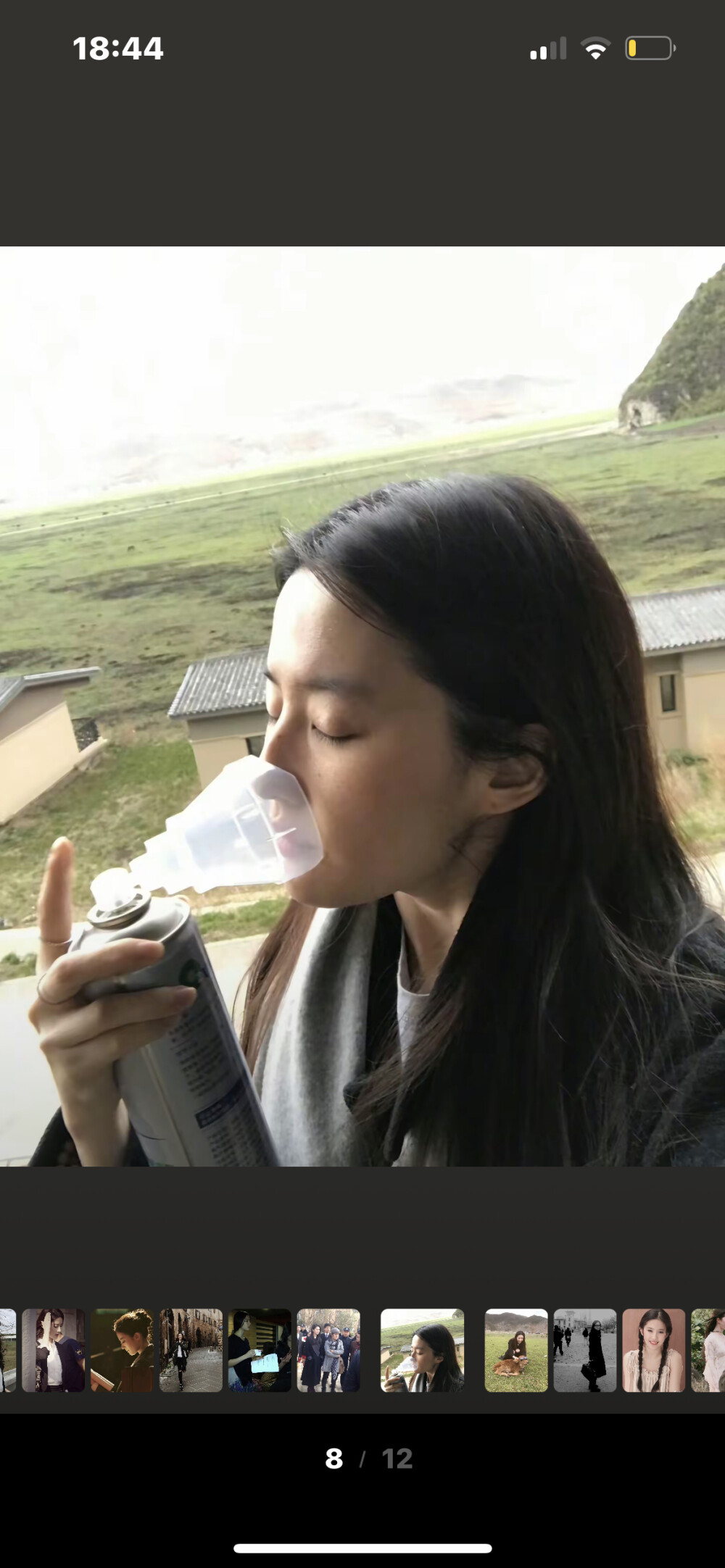 角落的窗口 闻到玫瑰花香