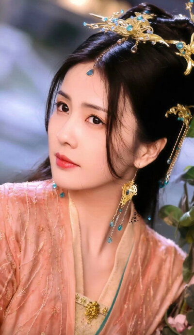 长月烬明