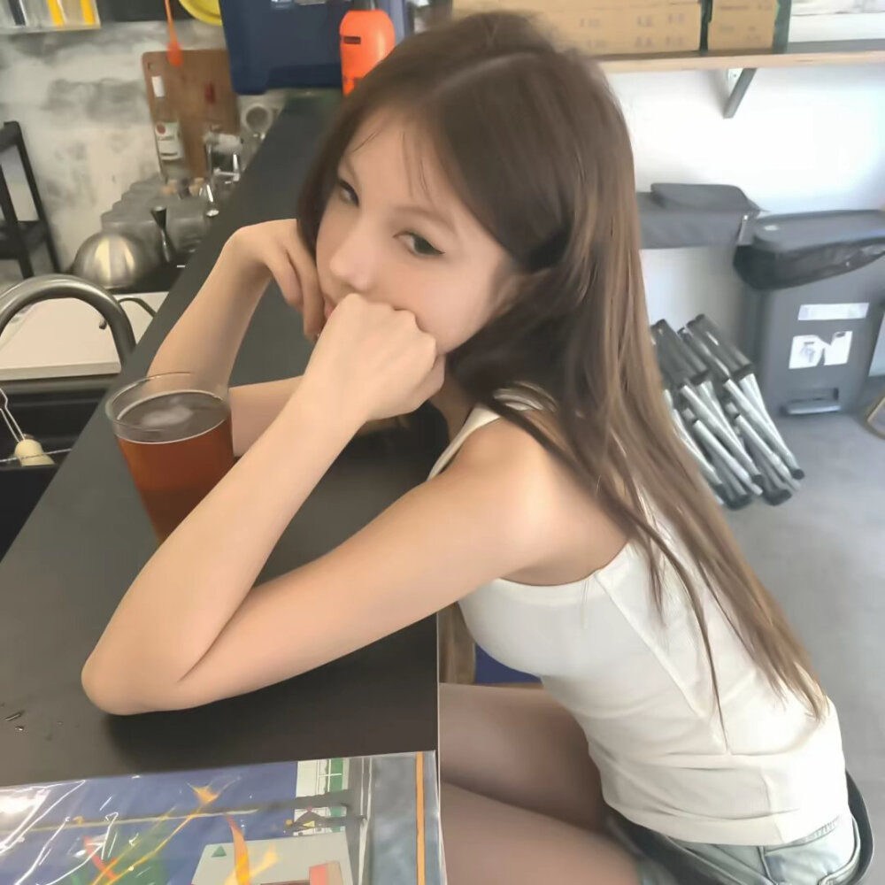 氛围感女头