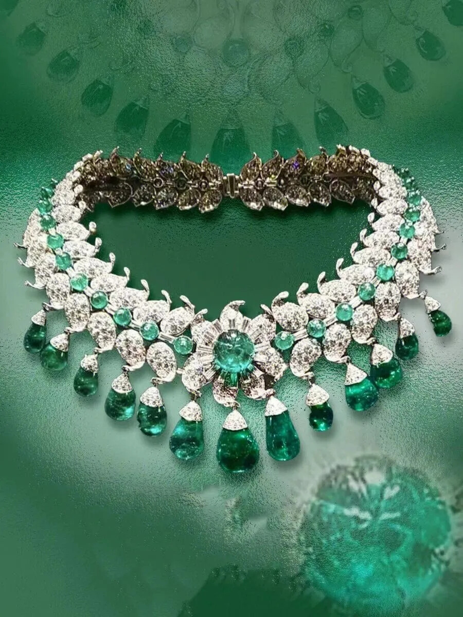 巴罗达祖母绿项链