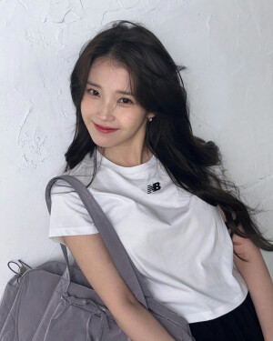 IU