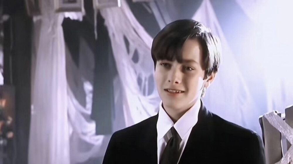 爱德华弗朗
Edward Furlong