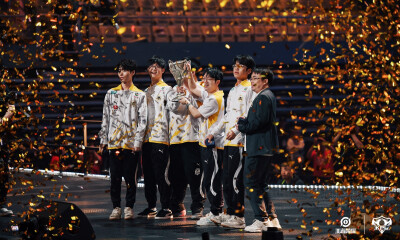 20240518重庆狼队 vs 成都AG超玩会（总决赛）