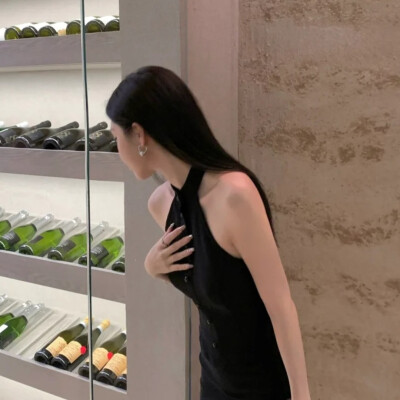 不露脸女头·几寻