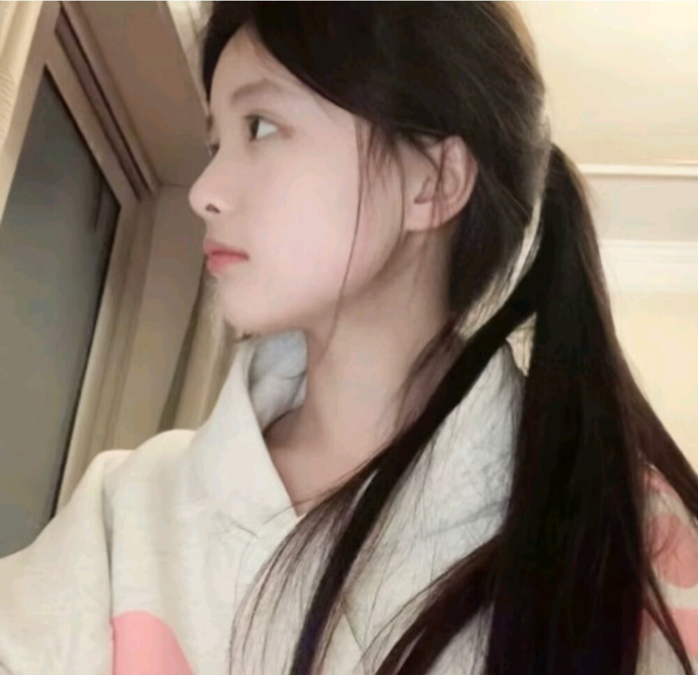 半侧氛围感拉满