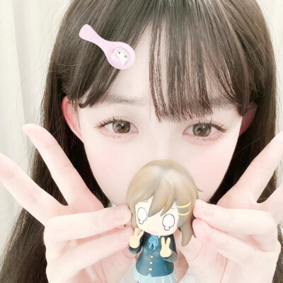 二次元世界小霸主