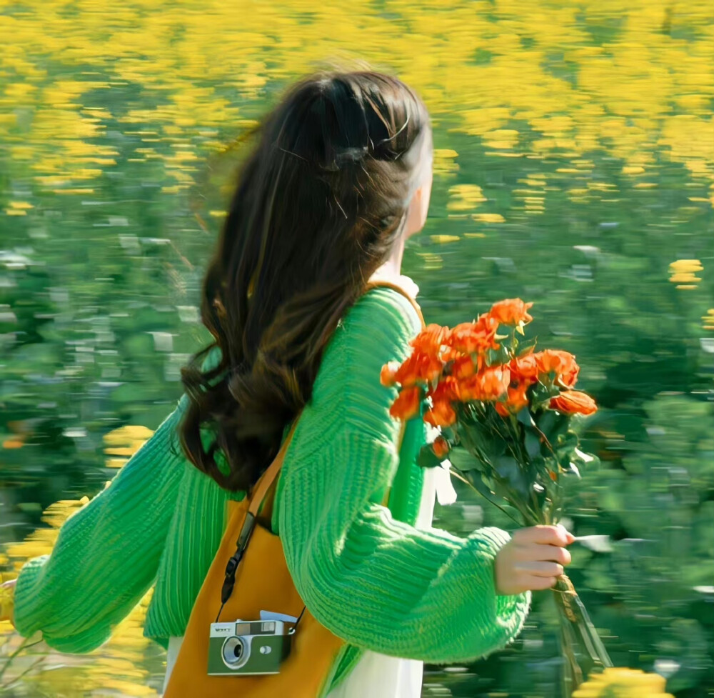 背影头像图源微博