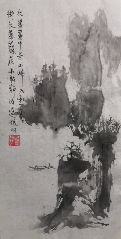 融合传统与现代：怀羽黄仍彬的中国画作品在继承中国传统水墨画精髓的基础上，巧妙地融入了现代绘画的元素和技法，形成了独特的艺术风格。他的画作既具有古典的韵味，又充满了现代感。