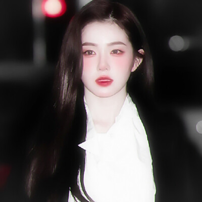  *“他肯定想不到，但凡有一点点委屈，我都会很想他.”//裴珠泫Irene