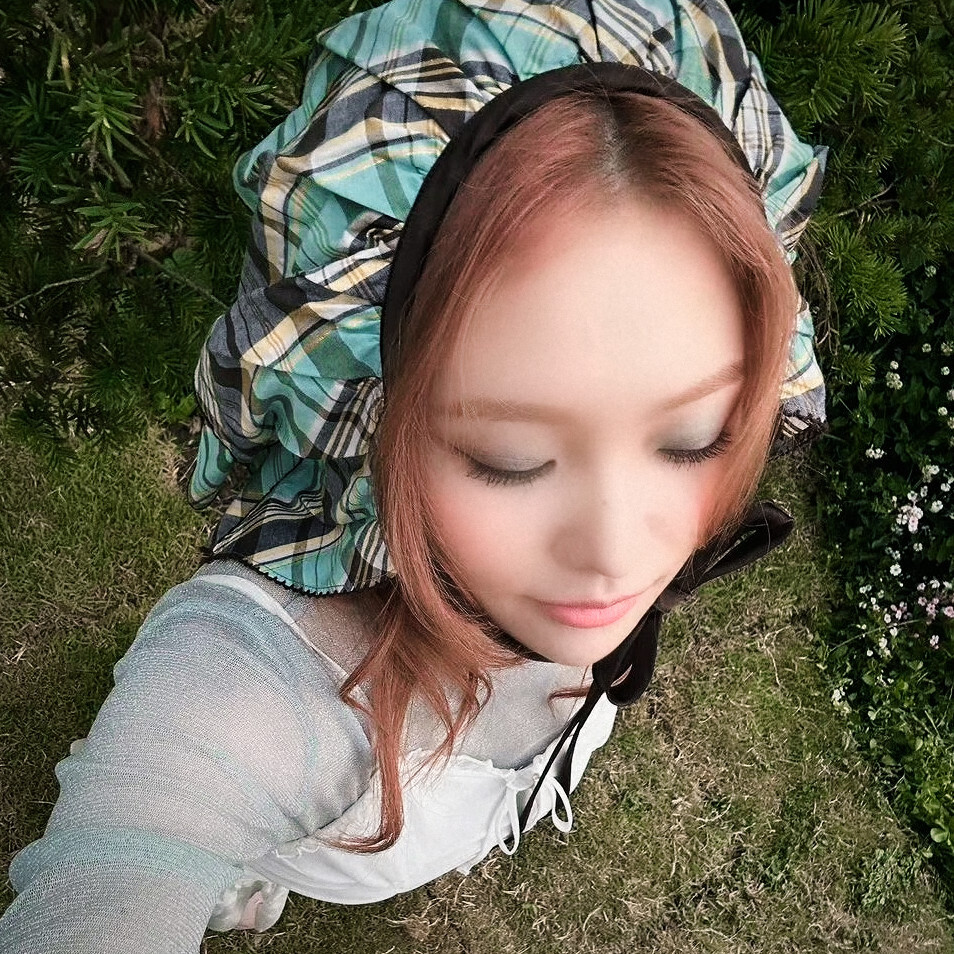 金艺琳套图可二改