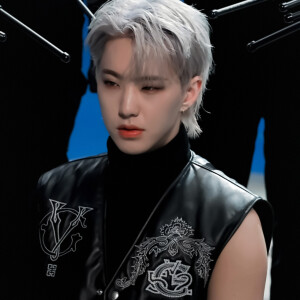     你知道吗 
         我有两个截然不同的灵魂