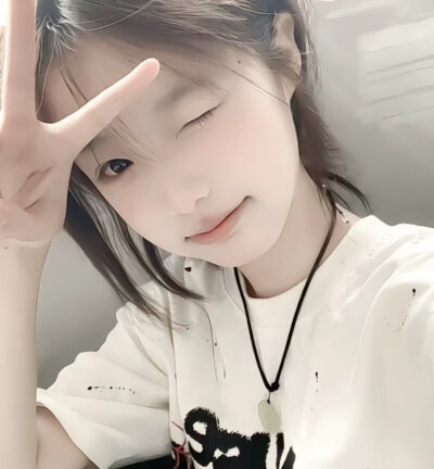 无非就是好感上头了 什么承诺都敢许.