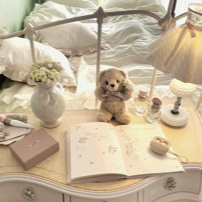 漂亮女鹅꒰ ´͈ ᵕ `͈ ꒱