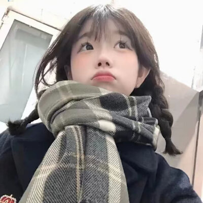 无非就是好感上头了 什么承诺都敢许.