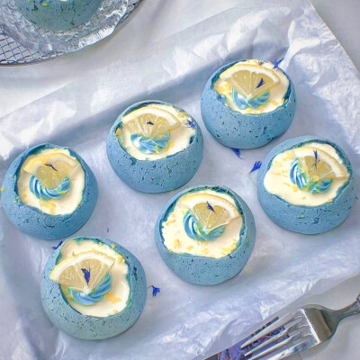 blue-＾