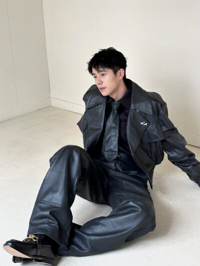 刘昊然