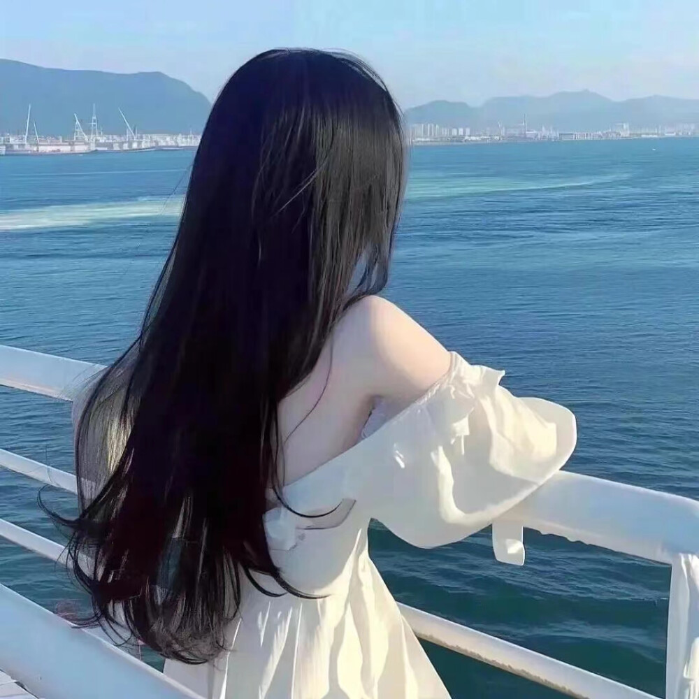 海邊女頭