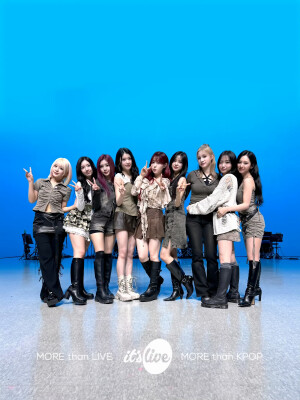 Kep1er 金采炫 休宁巴伊叶 崔有真 金多娟 徐永恩 姜艺书  江崎光 坂本舞白 沈小婷