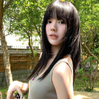 【锦鲤-】女生 头像 自截