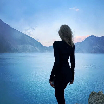 【锦鲤-】女生 头像 自截