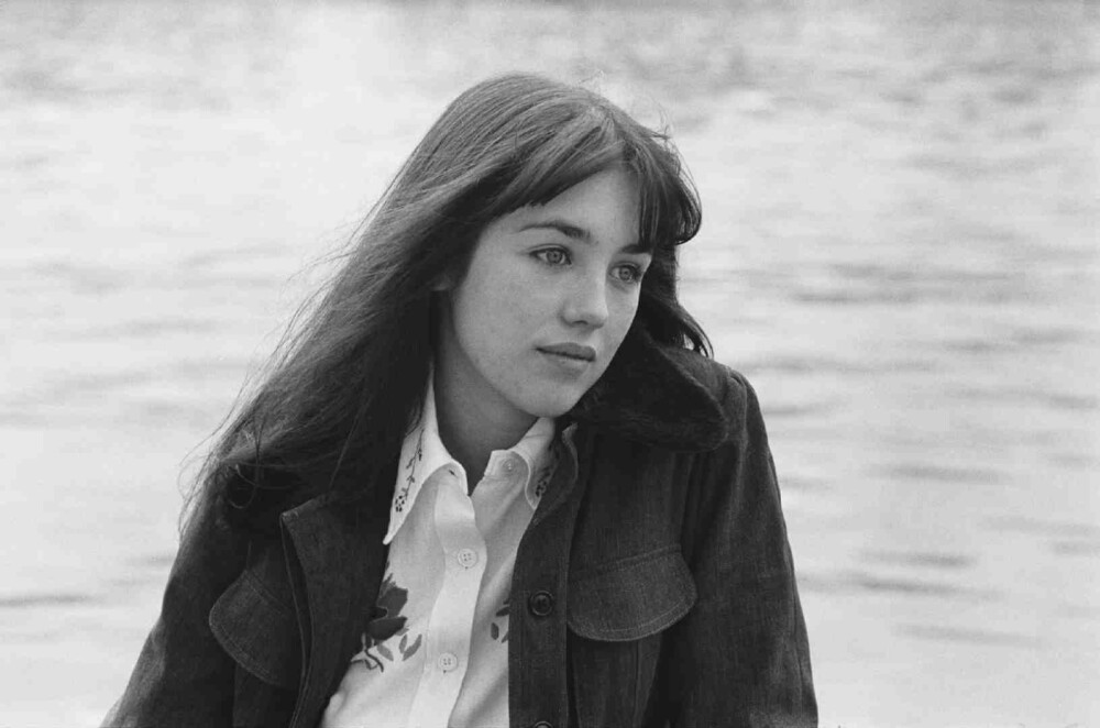 Isabelle Adjani on the banks of the Seine in Paris in December 1974, France.
