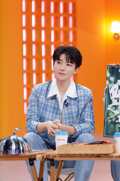 《好六看好剧》看王俊凯如何花式推荐电影《野孩子》