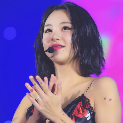 FLORESCENT_CY
