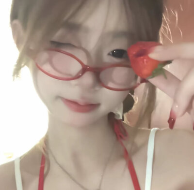 清纯女头
免费拿