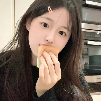 【锦鲤-】女生 头像 自截
