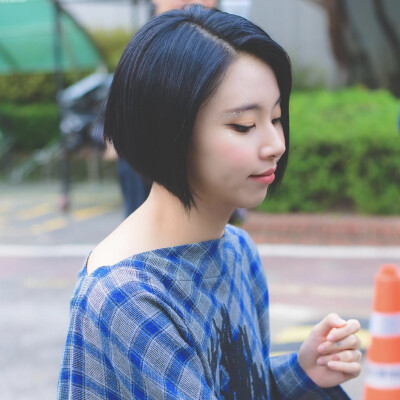 FLORESCENT_CY