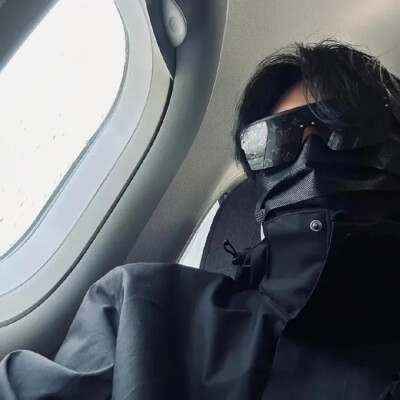 【锦鲤-】男生 头像 自截