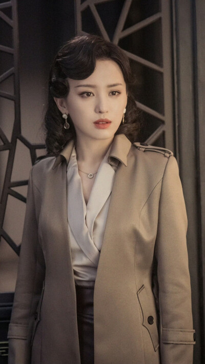 孤战迷城 罗秋韵