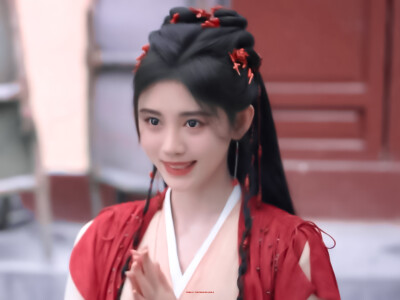 鞠婧祎