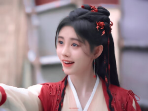 鞠婧祎